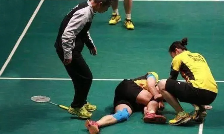 德佬：那不勒斯比去年更强；我喜欢意大利诺这样的教练