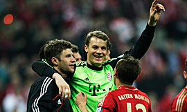 甲赛场上的 甲赛场上的